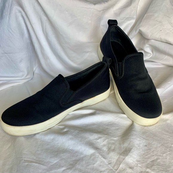 Call It SPRING - Picture 1 of 8